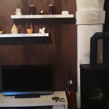 Prijetno Lastnisko Stanovanje Za Prijetno Bivanje *